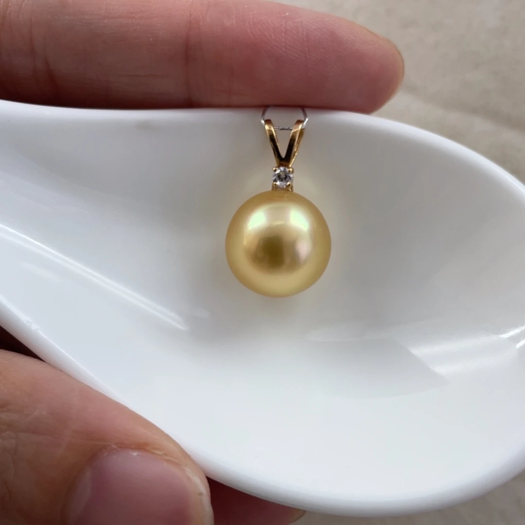18K金镶嵌颈饰海水珍珠12.2mm