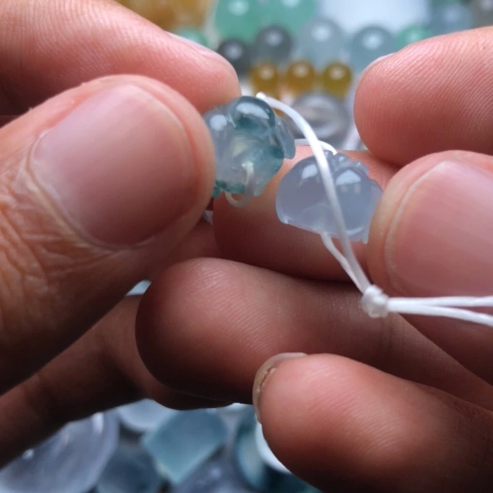 未镶嵌定制翡翠挂件