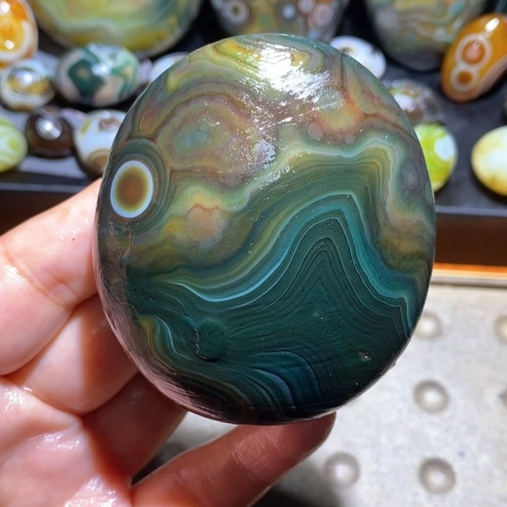 玛瑙/玉髓未镶嵌珠宝半成品
