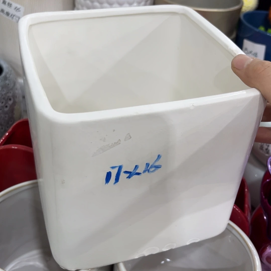 多肉绿植陶瓷花盆9.9包邮，有空