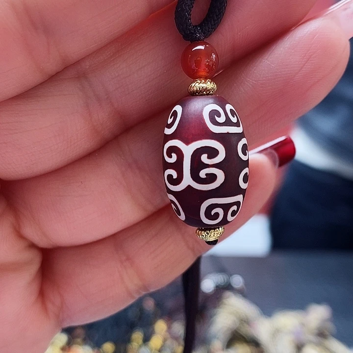 玛瑙/玉髓颈饰合金