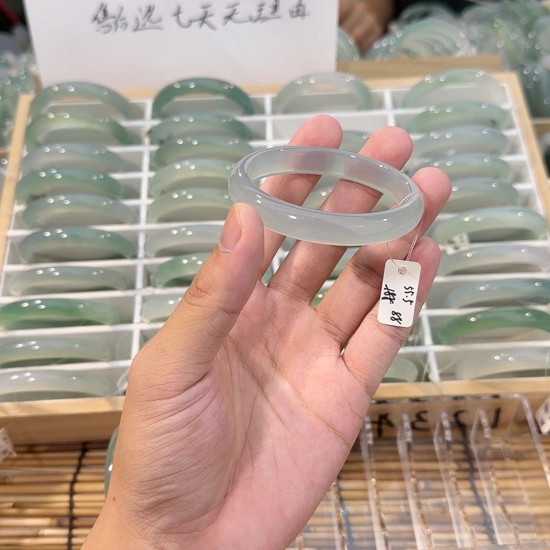 手镯玛瑙/玉髓未镶嵌圈口55.5