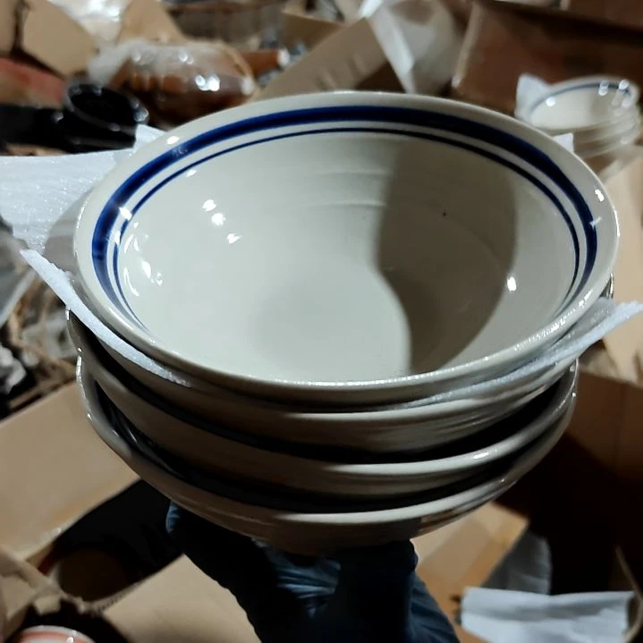 陶瓷盘子碗啥都有盘子碗茶壶啥都有