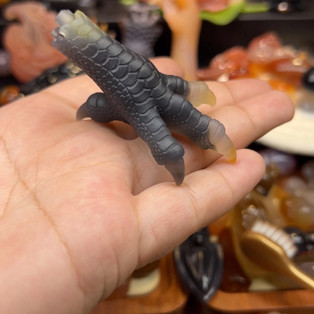 玛瑙/玉髓未镶嵌手玩摆件鸡爪