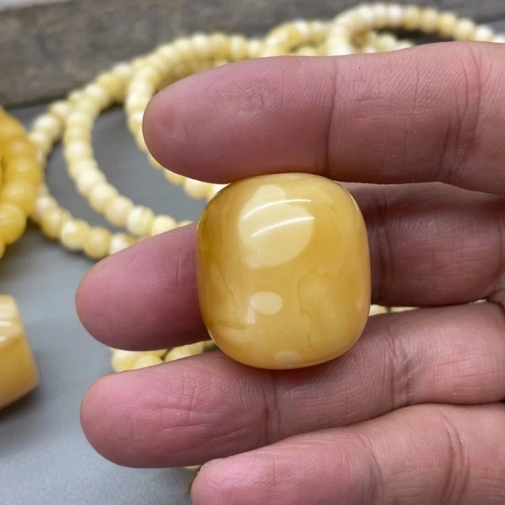 琥珀未镶嵌裸石桶珠