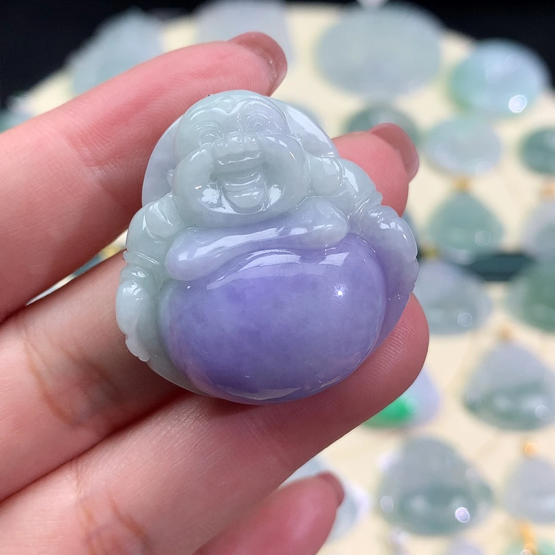 翡翠未镶嵌颈饰佛公