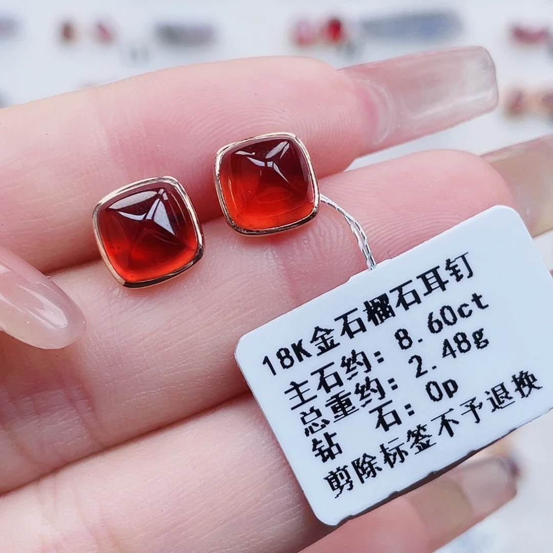 石榴石耳饰18K金镶嵌