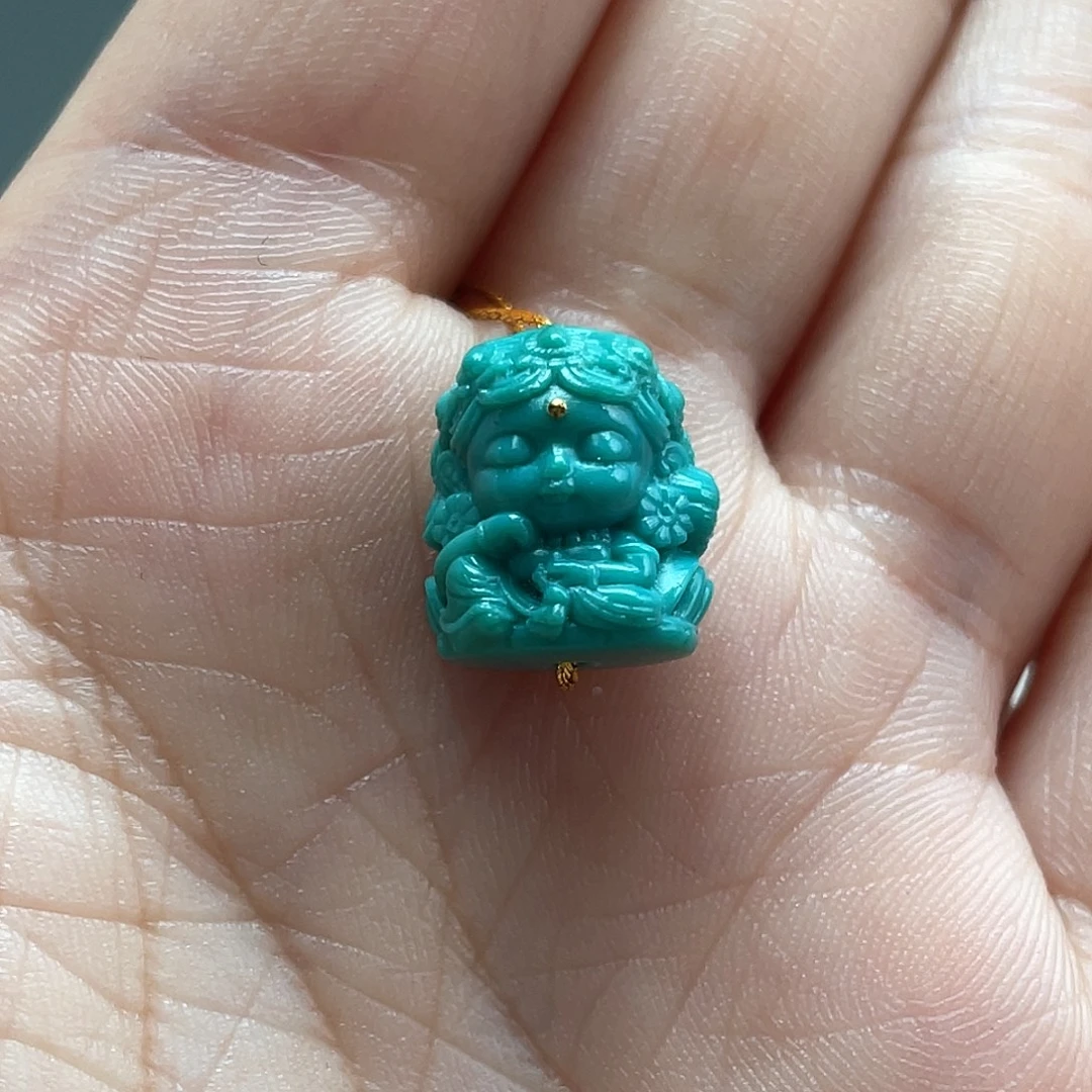 绿松石未镶嵌颈饰