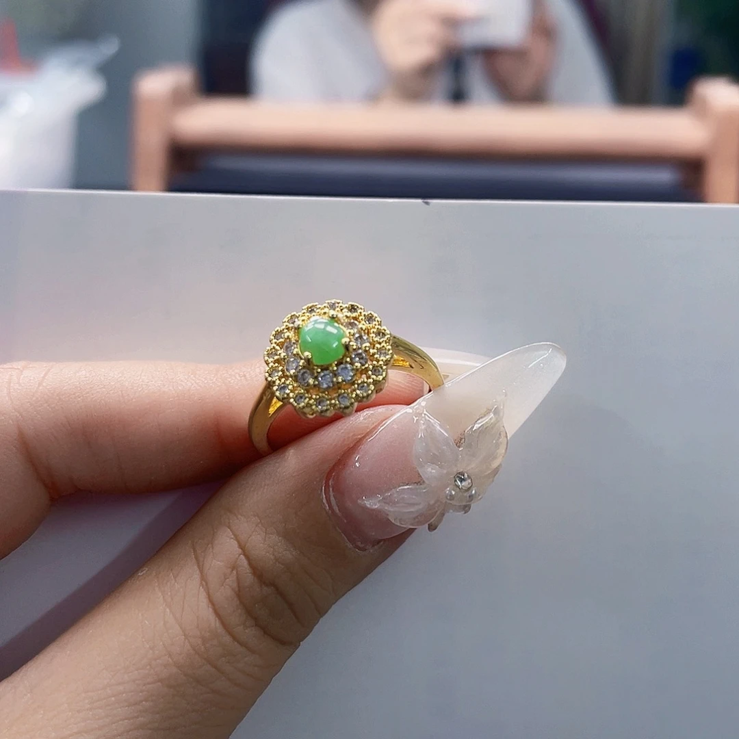 翡翠未镶嵌颈饰天然翡翠Ａ货