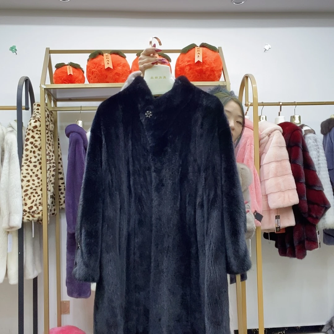 黑色110长女款外套