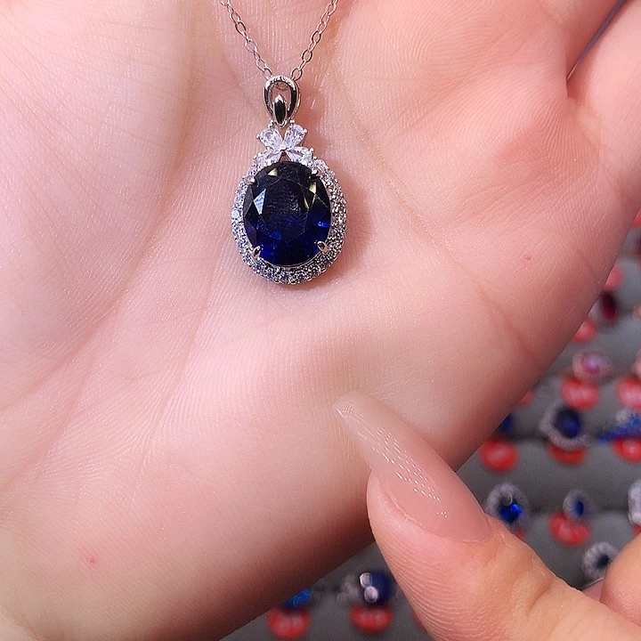 蓝宝石吊坠(赠链)银S925镶嵌