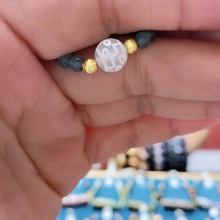 玛瑙/玉髓颈饰合金