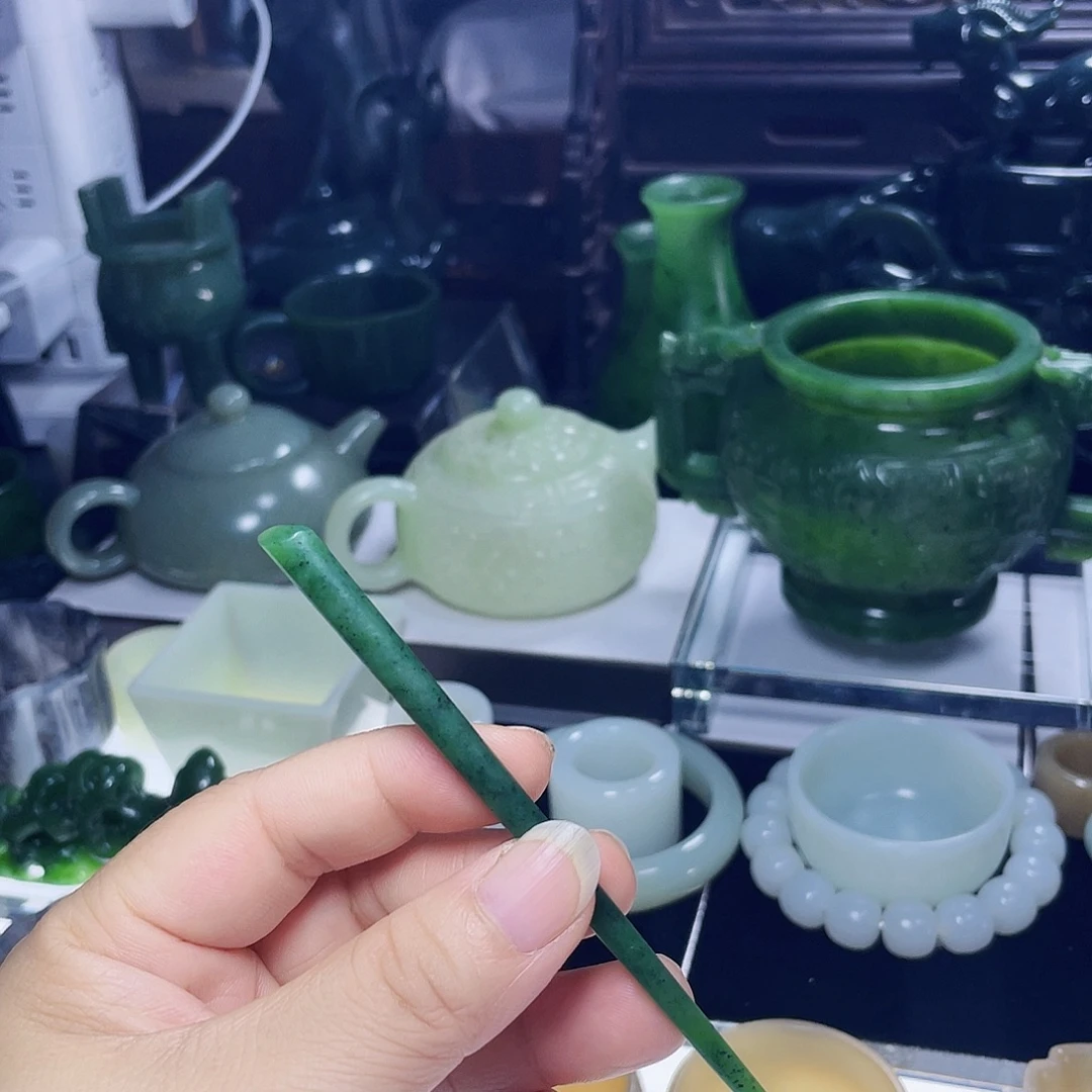 未镶嵌和田玉挂件