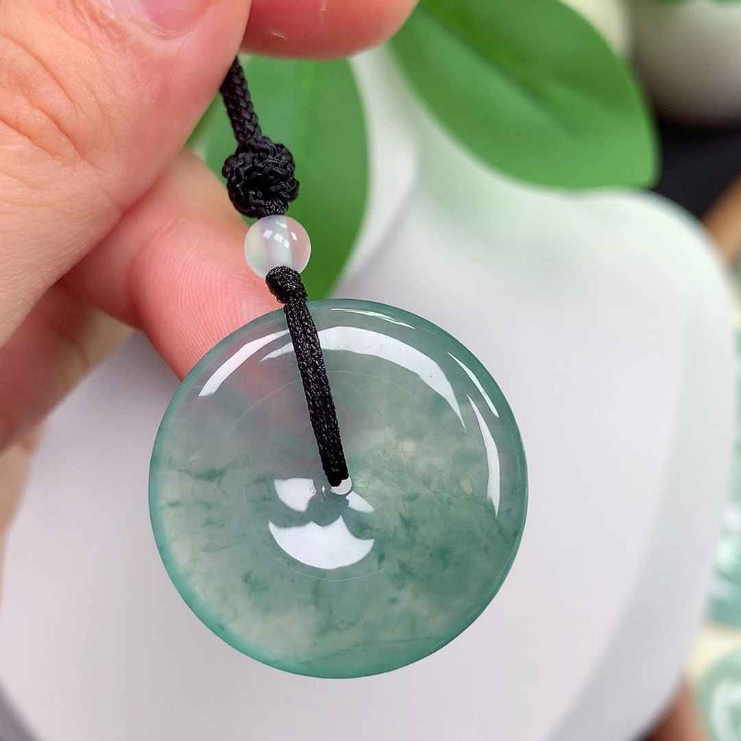 颈饰未镶嵌翡翠平安扣 27.8x4.6mm