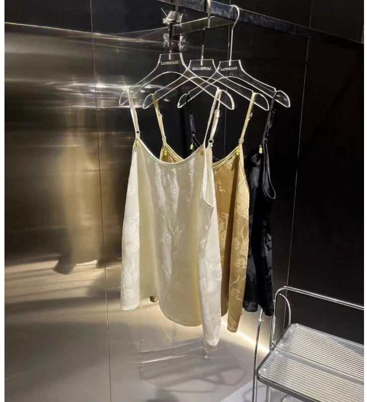 锦鲤入怀 南油重工提花刺绣垂感高级感背心2024B8790--小羊