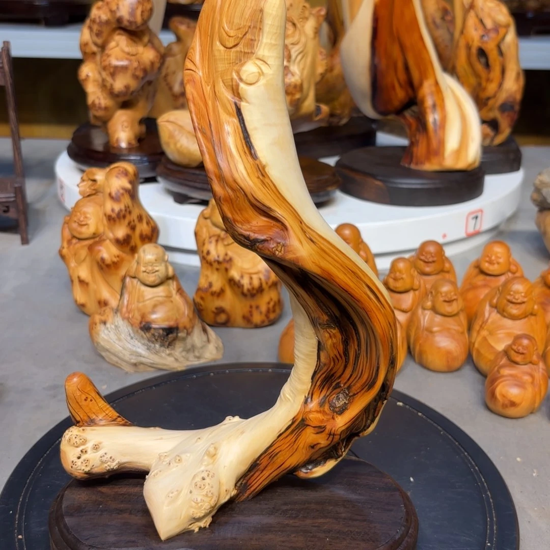 木太行崖柏无相佛