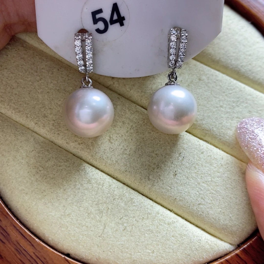 银S925镶嵌淡水珍珠耳饰