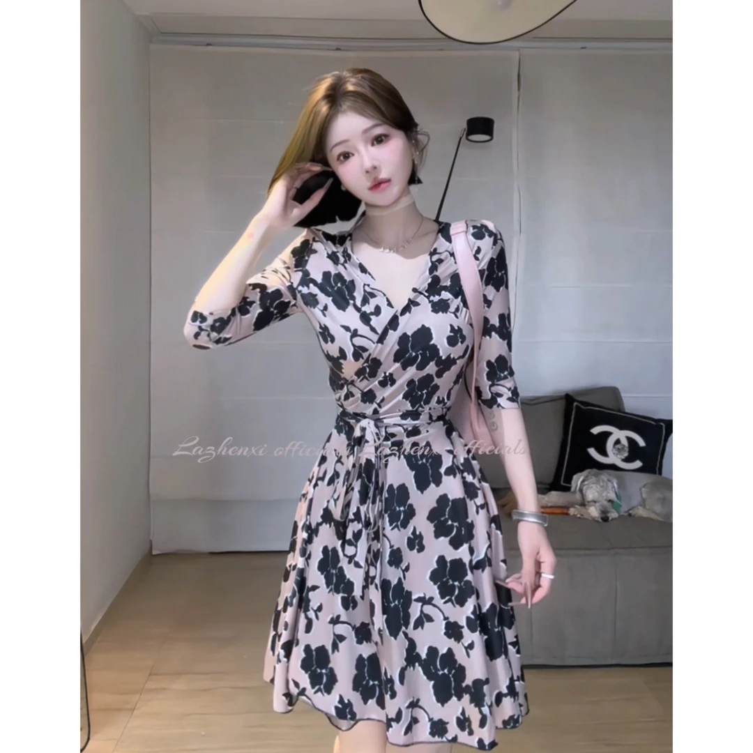 【温柔智姐】夏季轻薄印花裹身裙复古一片式碎花绑带连衣裙女