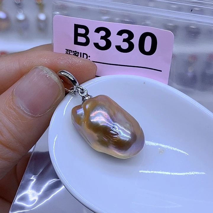 颈饰未镶嵌淡水珍珠