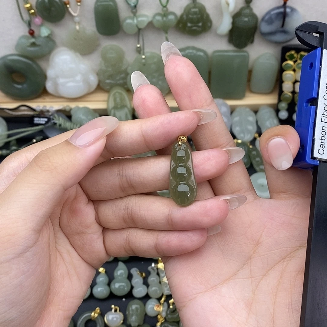 吊坠(不含链)18K金镶嵌和田玉