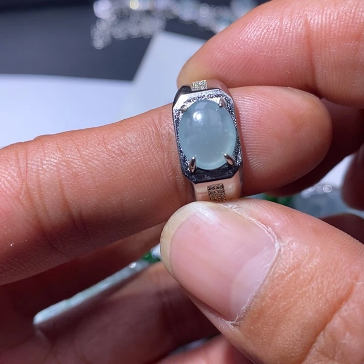 翡翠未镶嵌颈饰天然翡翠