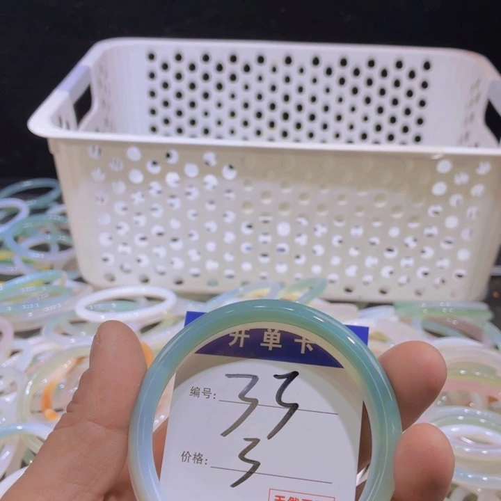 想***！玛瑙/玉髓未镶嵌手镯33