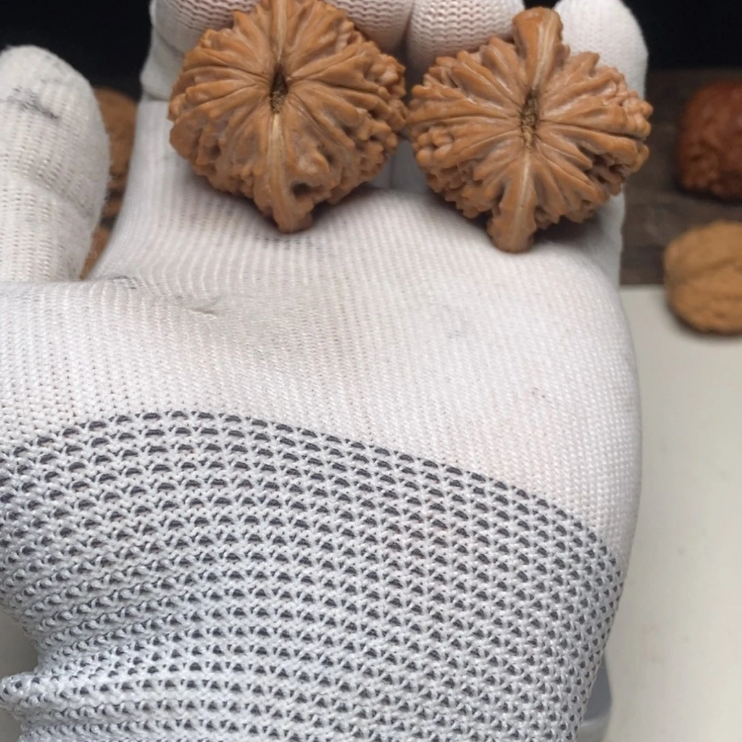 广****文玩核桃吊坠40蓟县老树四座楼