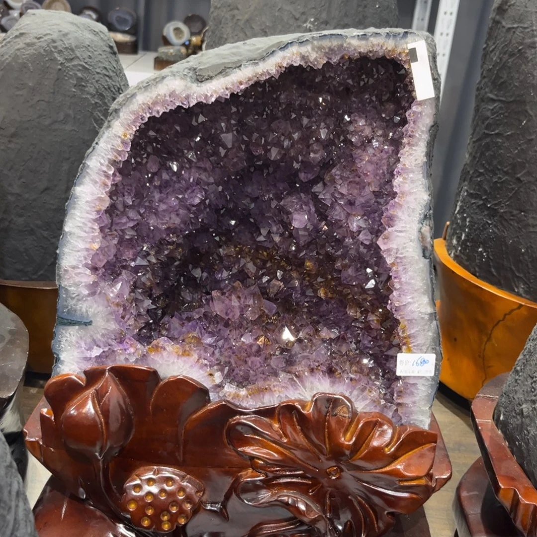 紫晶未镶嵌摆件水晶