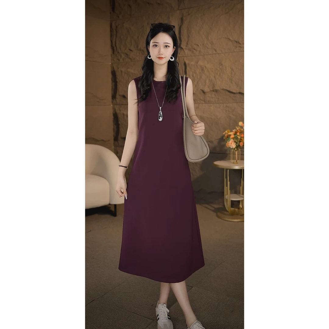2025夏季新款无袖连衣裙女时尚显瘦极简风设计款高端T恤裙