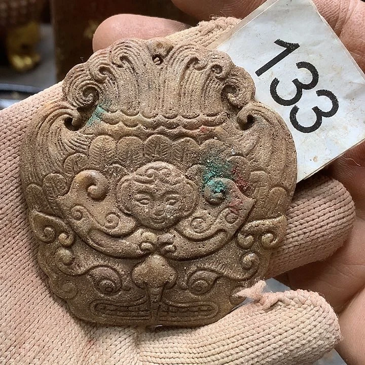 未镶嵌和田玉挂件