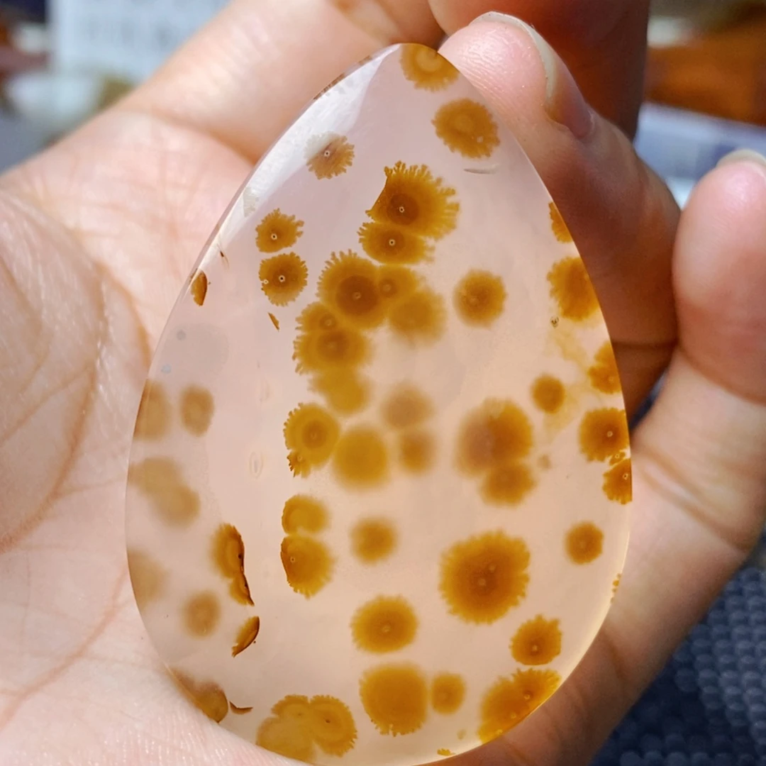 玛瑙/玉髓未镶嵌珠宝半成品