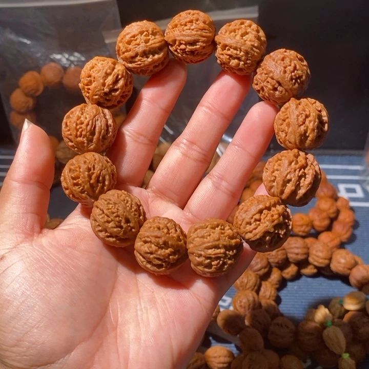 手串文玩核桃……45