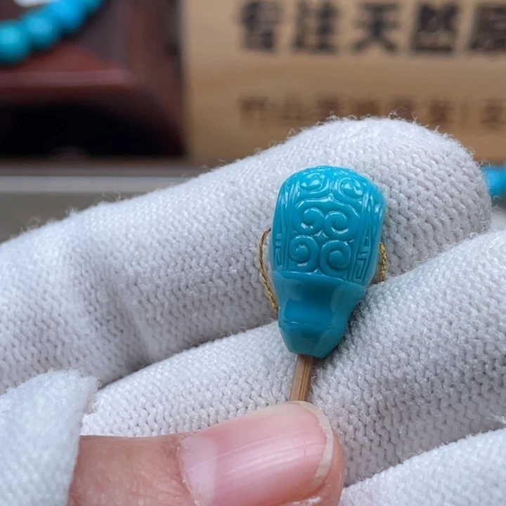 绿松石未镶嵌珠宝奇石10*10*17