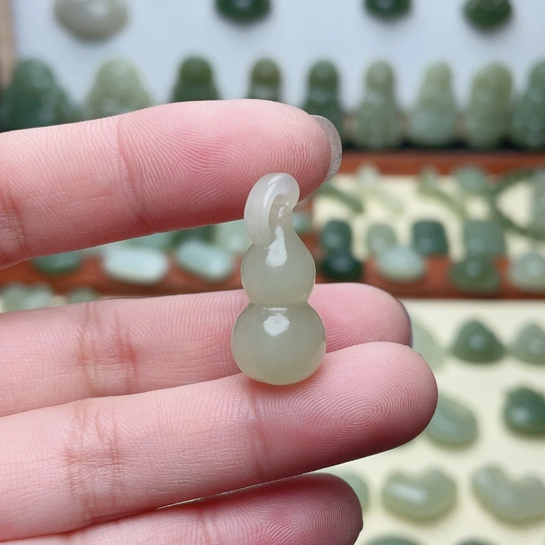 和田玉颈饰未镶嵌初*