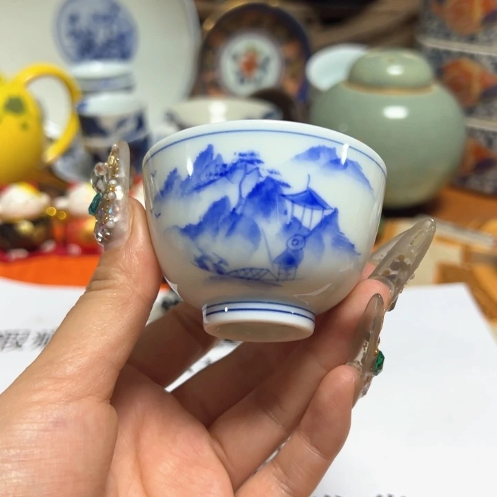 盖碗瓷器直播放漏中