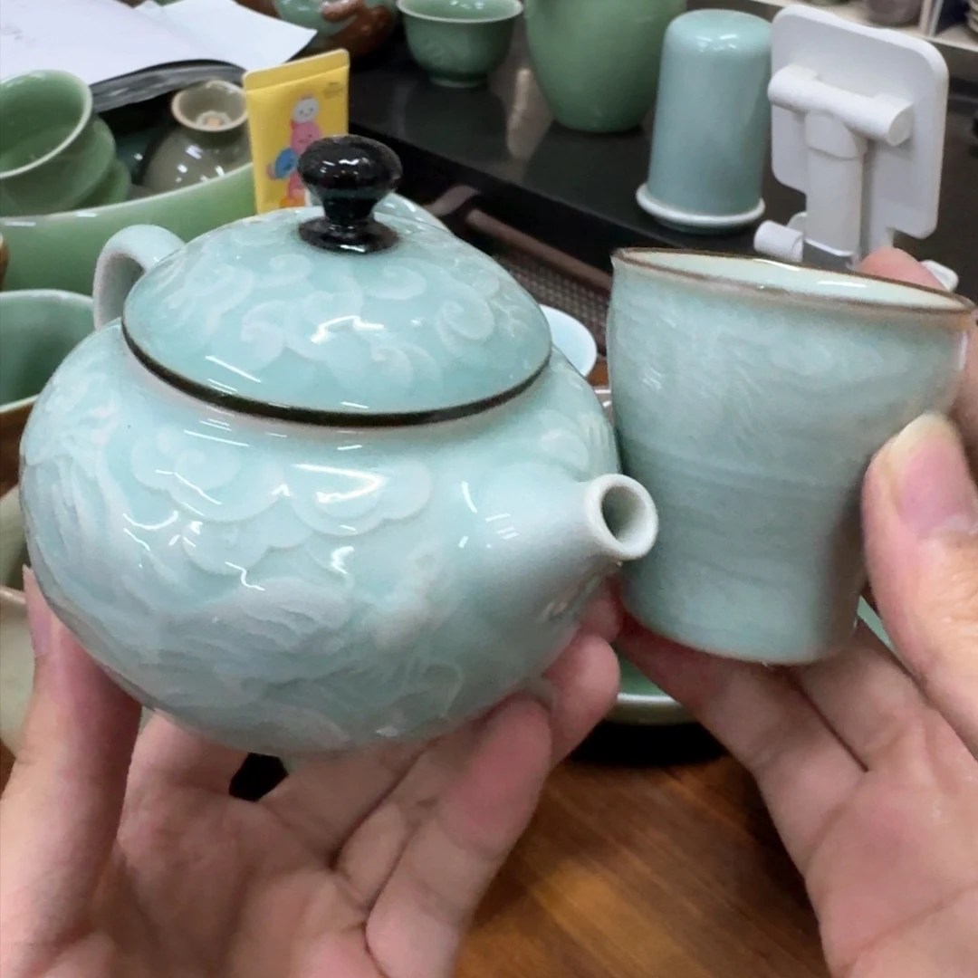 龙泉青瓷茶具微瑕6539