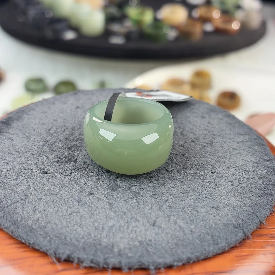 和田玉未镶嵌戒指b54湖水绿馒头16.8