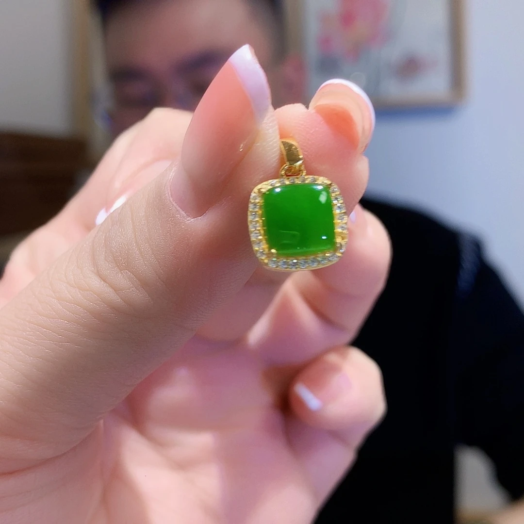 和田玉（碧玉）颈饰银S925镀金镶嵌