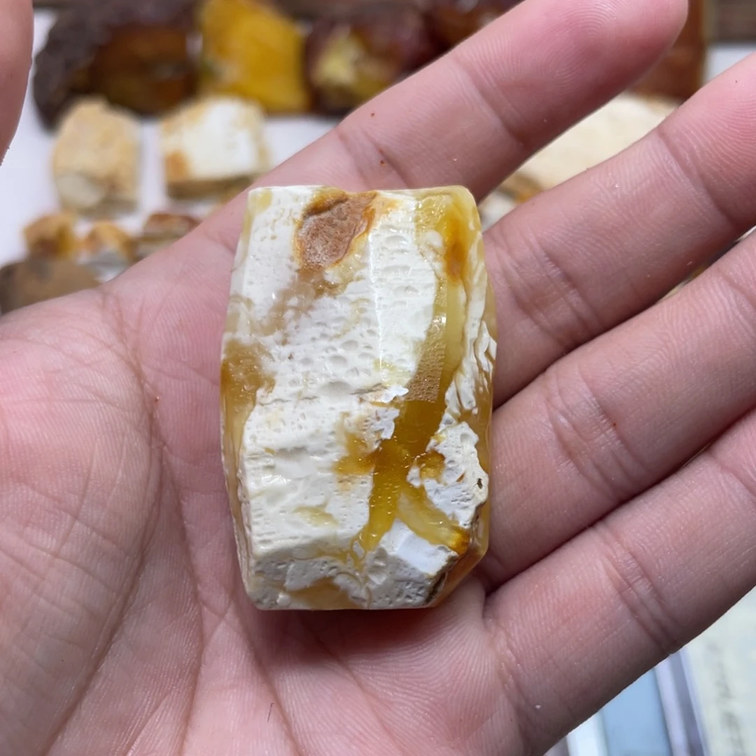 定制琥珀天然原矿