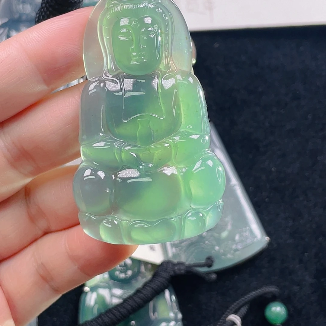颈饰未镶嵌翡翠3，