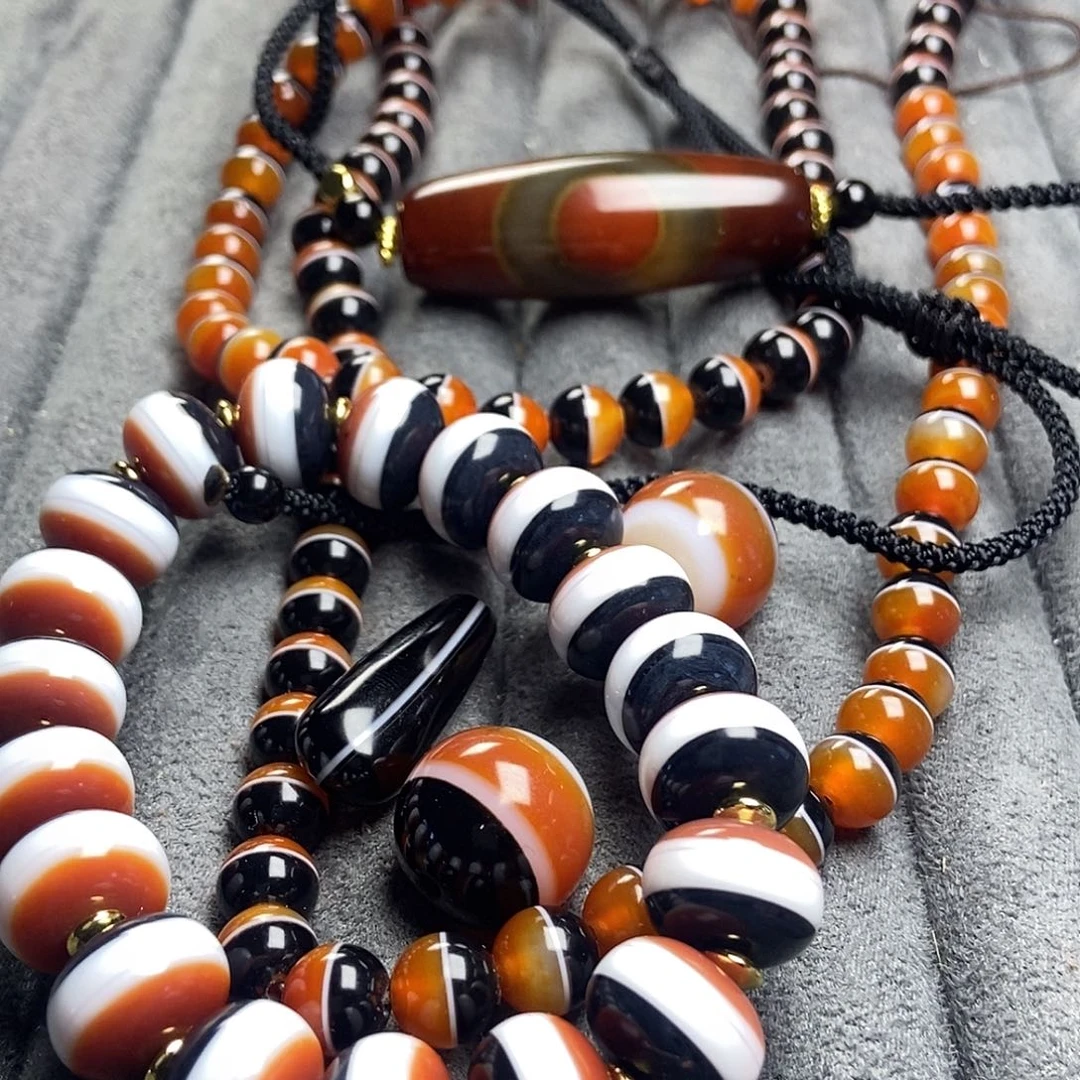 玛瑙/玉髓颈饰未镶嵌