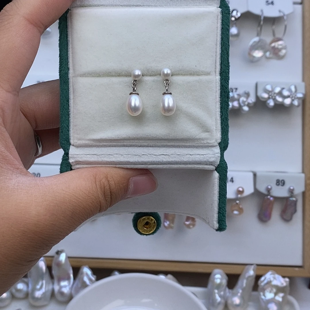 银S925镶嵌淡水珍珠耳饰