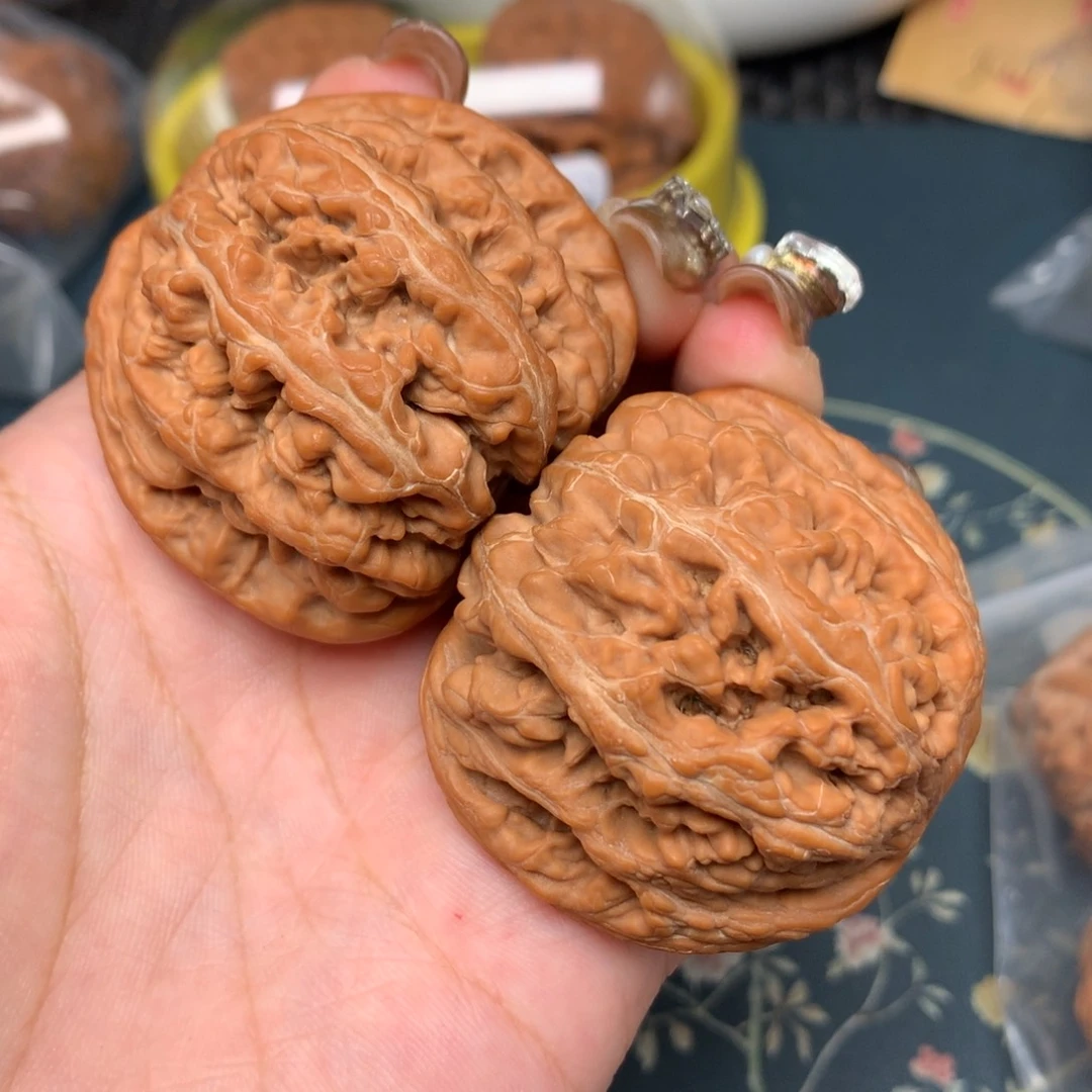 【闪购商品】文玩核桃吊坠T***?48-23654-02