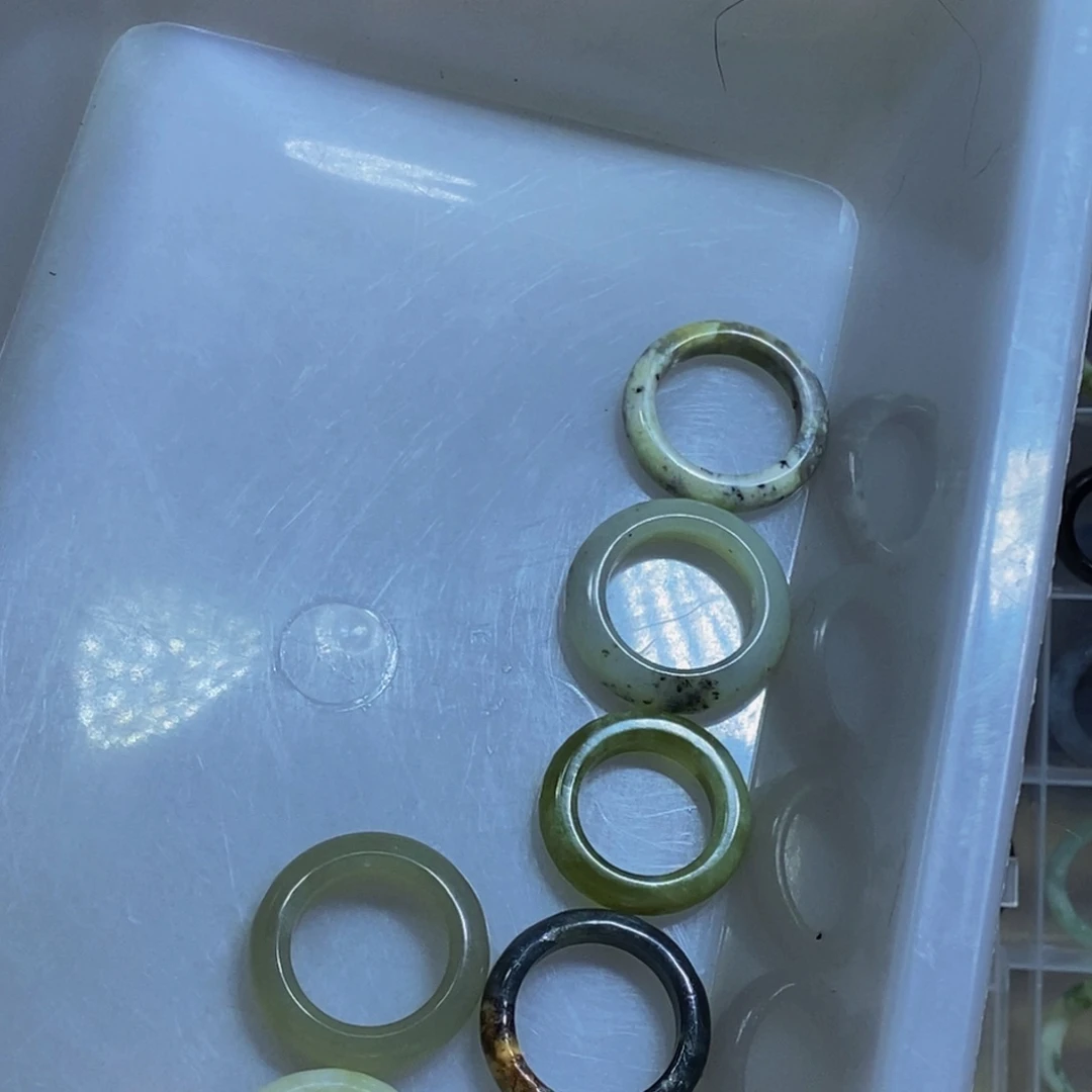 蛇纹石玉未镶嵌颈饰491