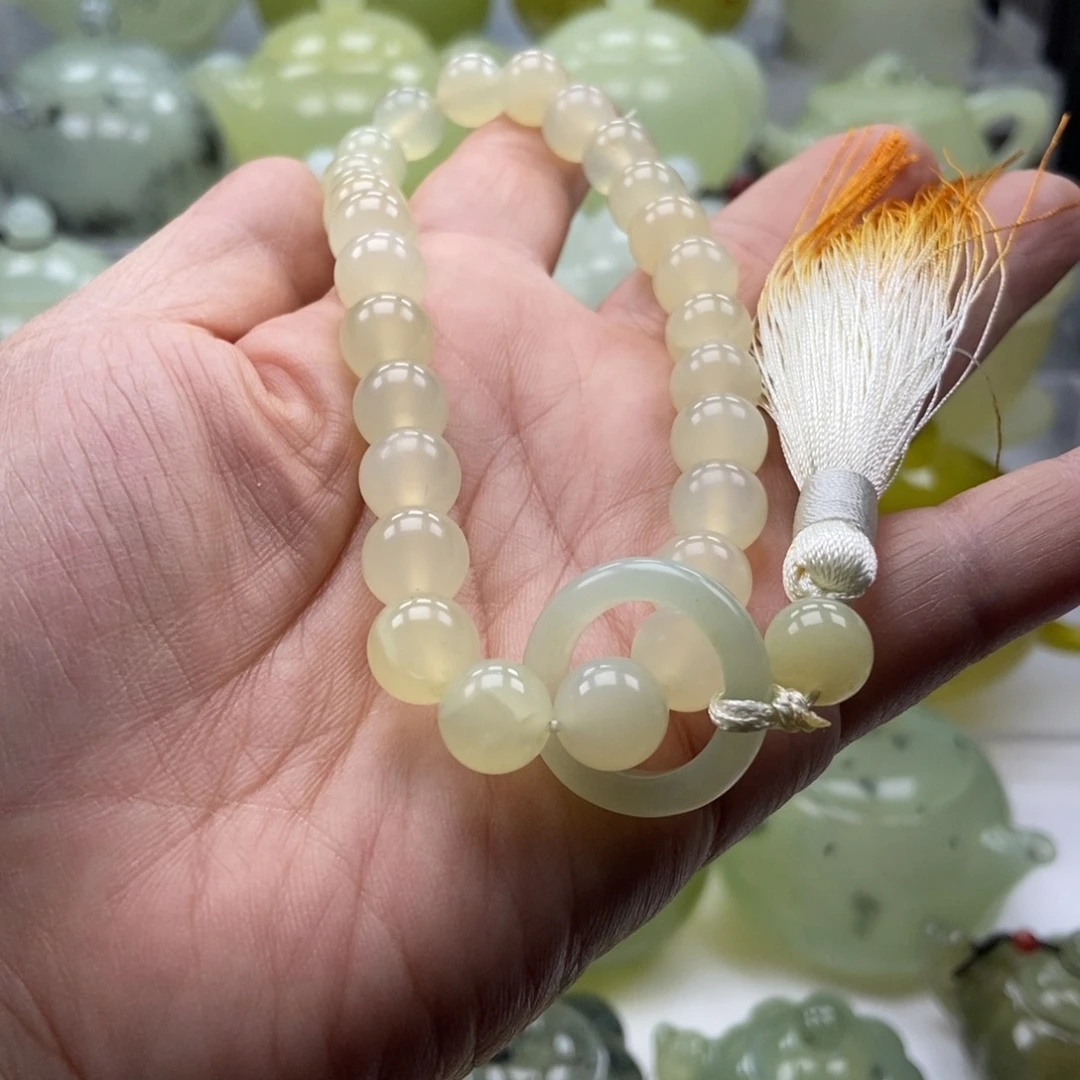 温***1蛇纹石玉未镶嵌壶