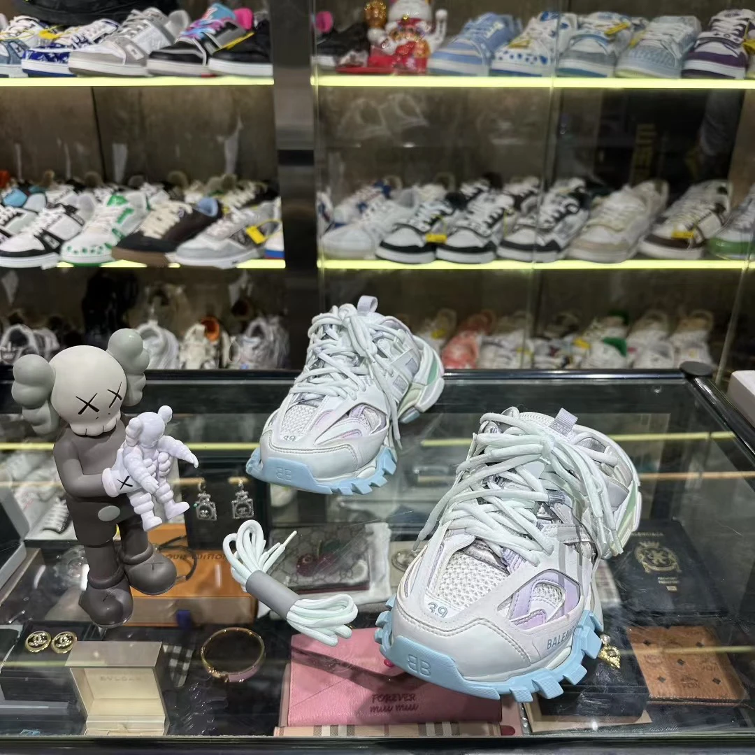 99新 Balenciaga/巴黎世家 巴黎世家半拖马卡龙配色/39码/原盒