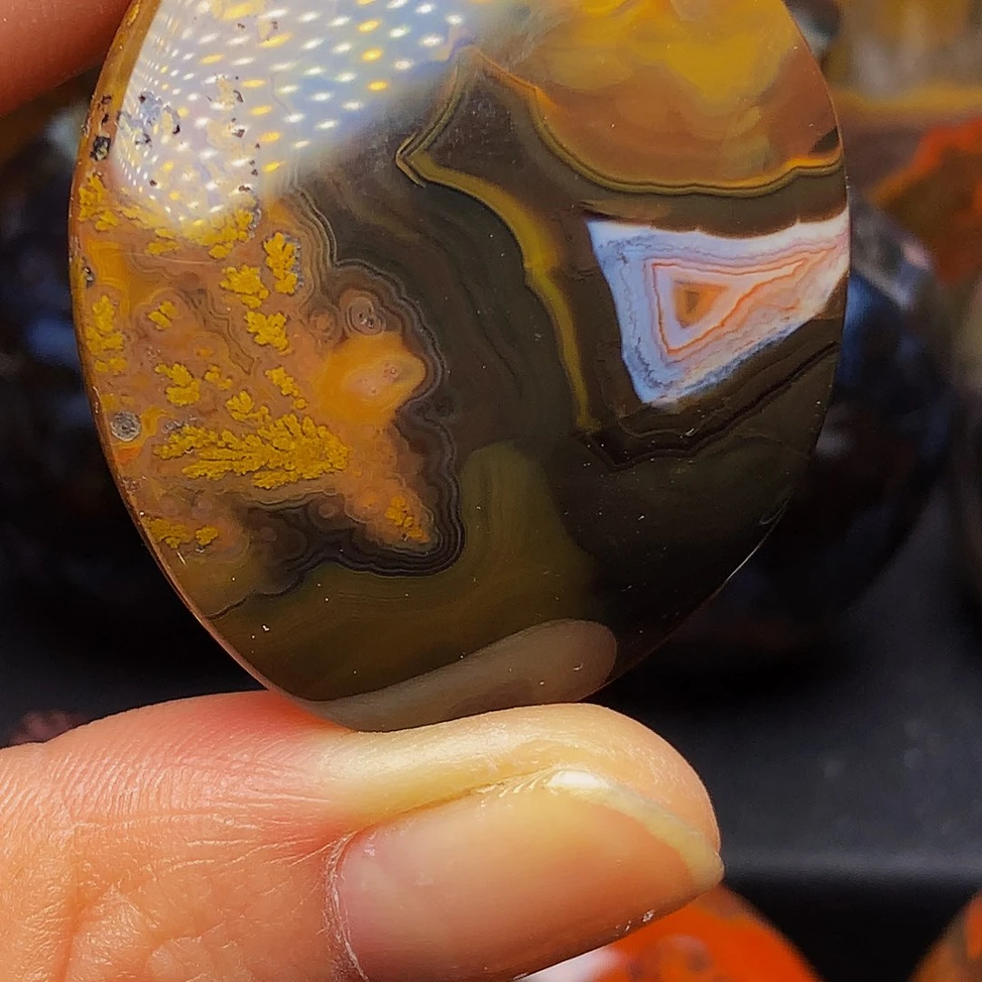 未镶嵌颈饰玛瑙/玉髓