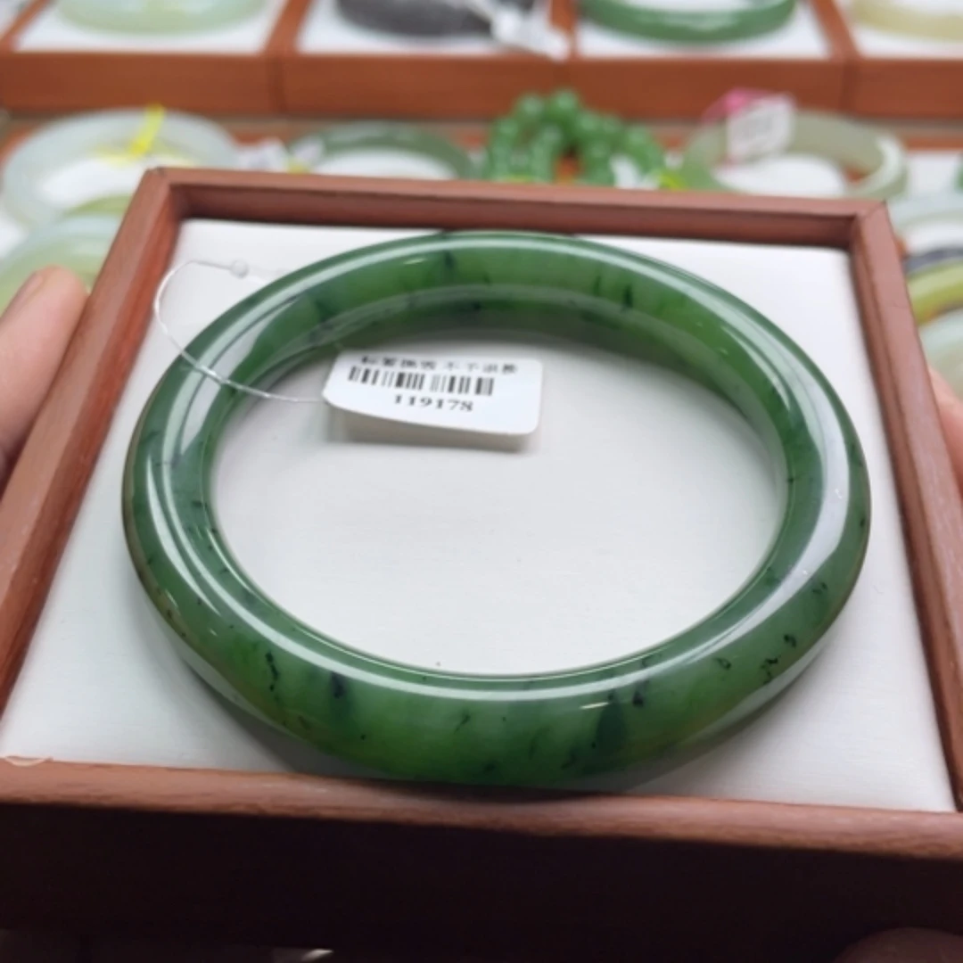 【闪购商品】未镶嵌手镯和田玉链接30