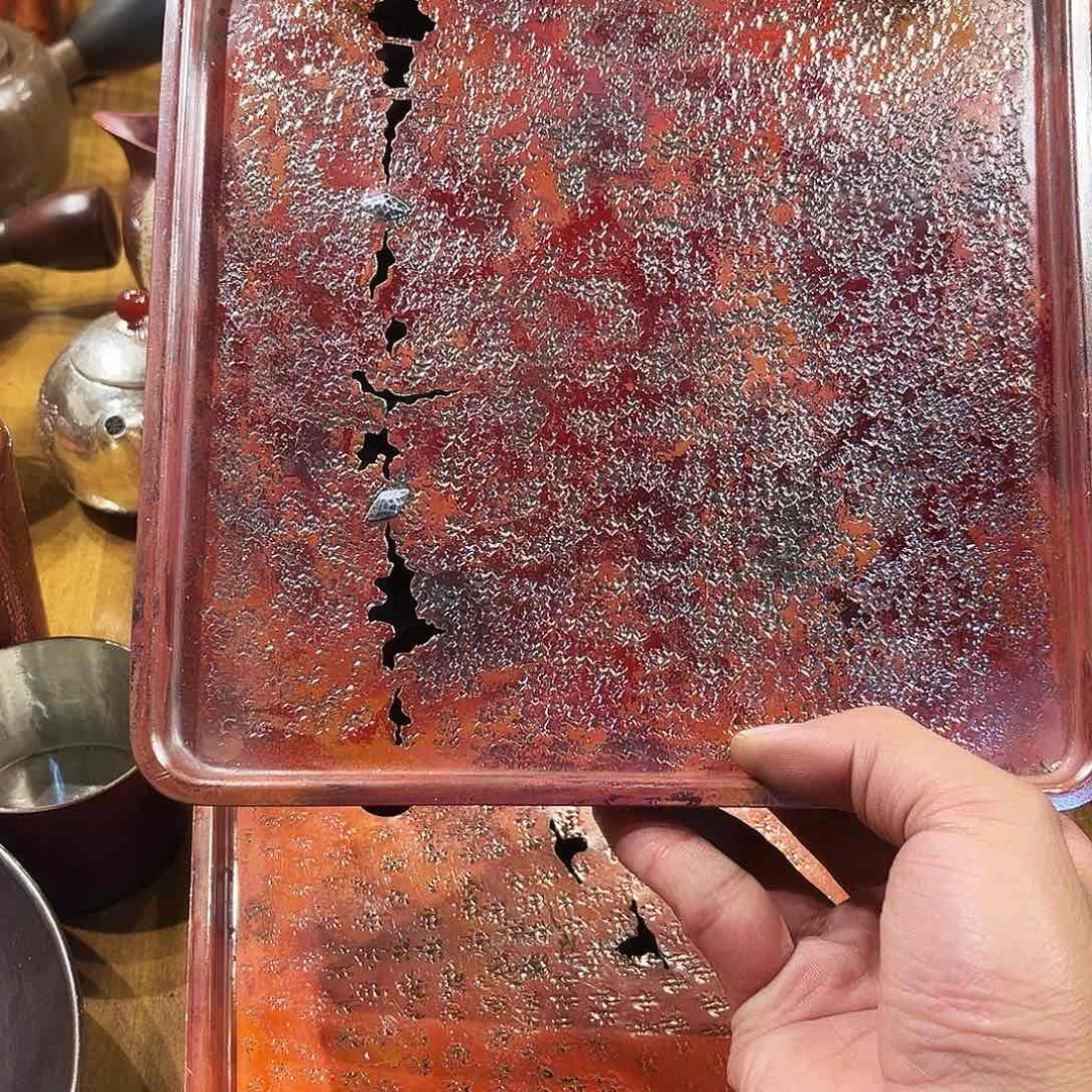 正方形银桔钉壶承手工锻打工艺