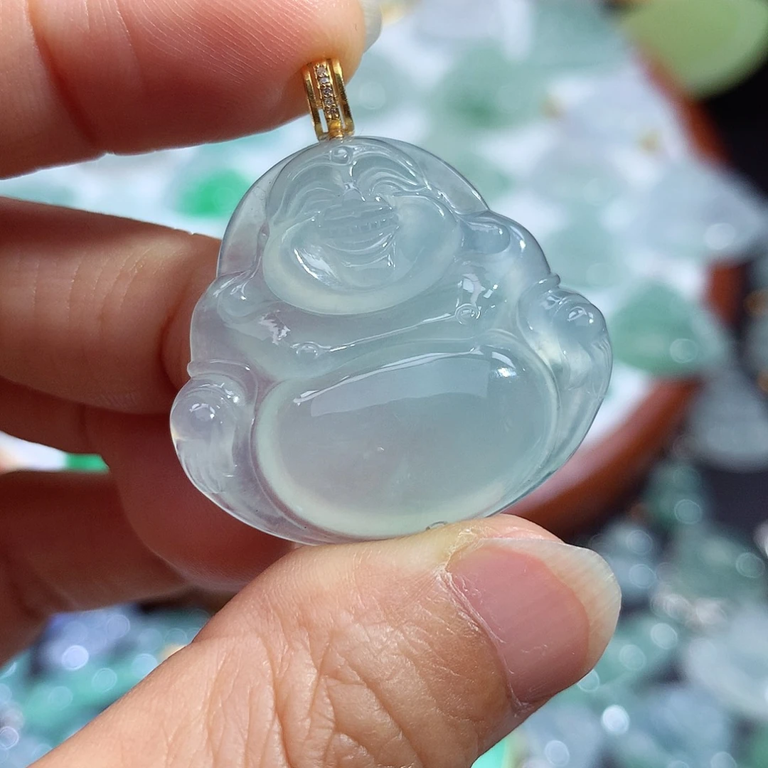 翡翠未镶嵌颈饰佛公